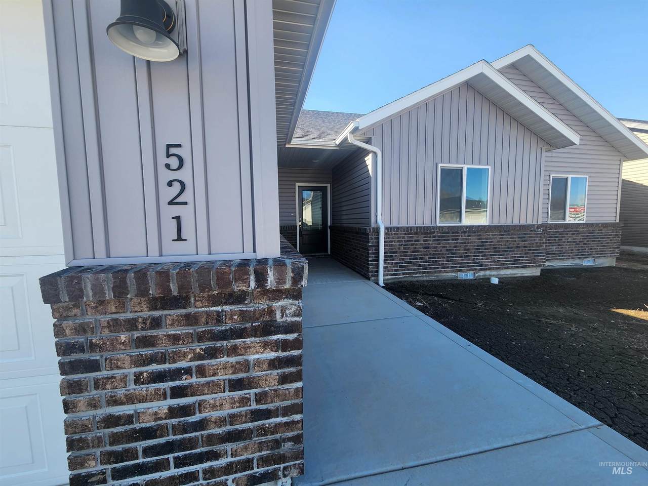 521 Penzance - Photo 1