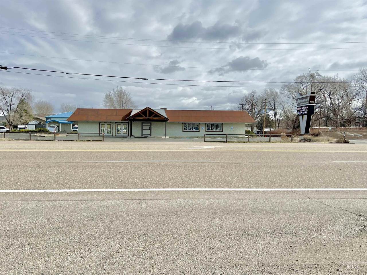 4902 Chinden Blvd - Photo 1
