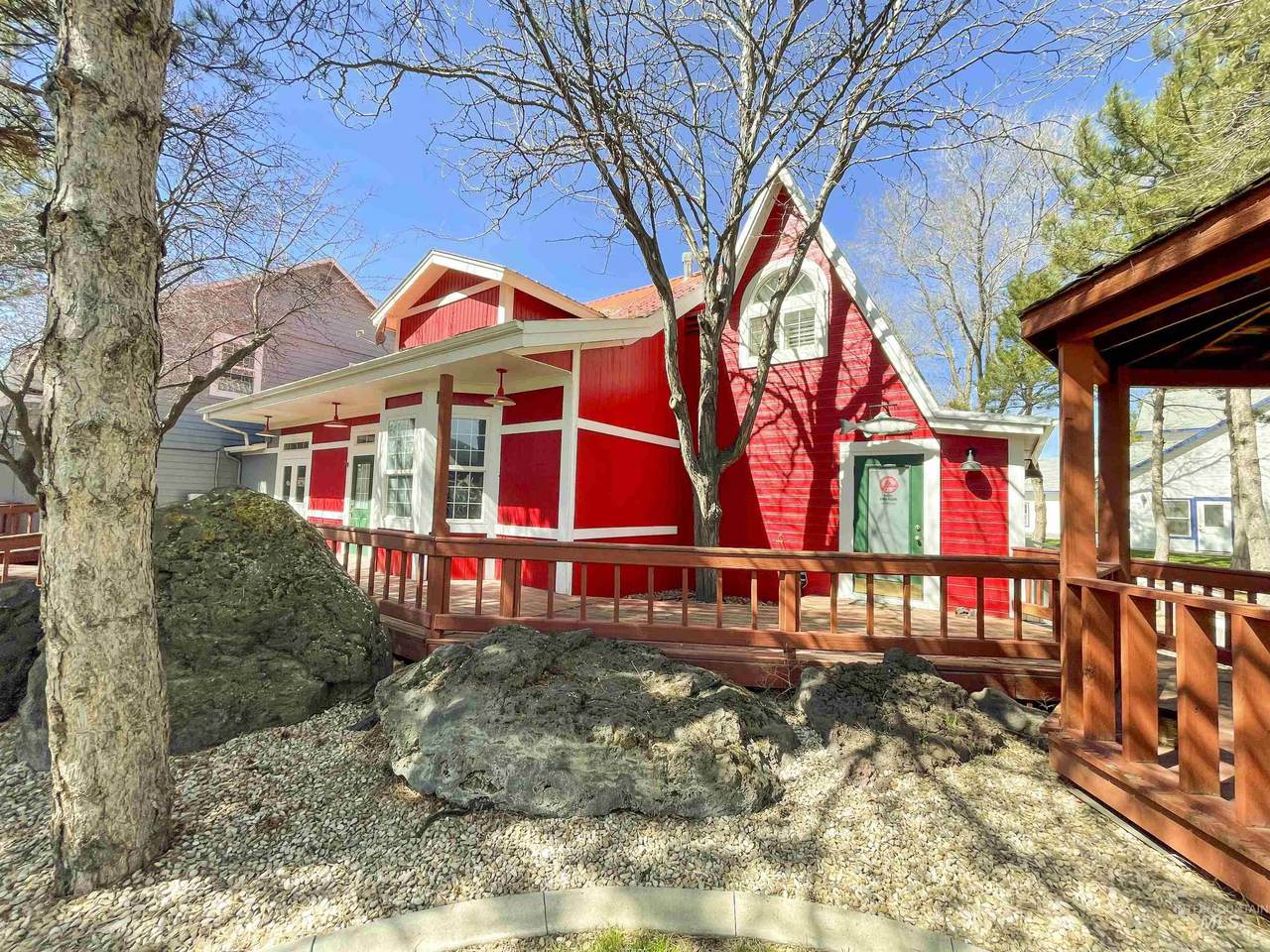 135 Bitterbrush Ct - Photo 1