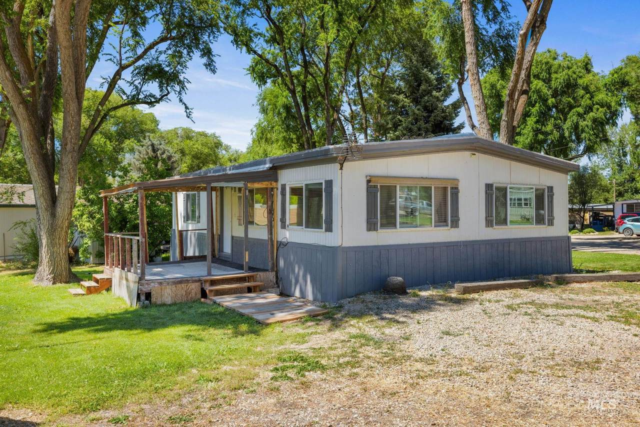 15881 Purple Sage Rd Trlr 43 - Photo 1