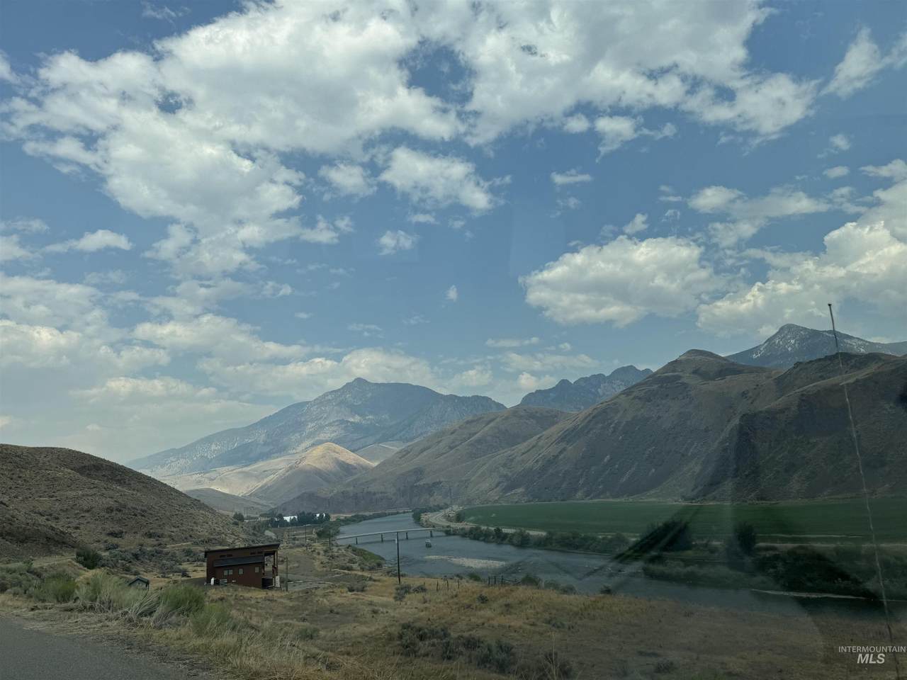 https://bt-photos.global.ssl.fastly.net/imls/1280_boomver_1_98920831-2.jpg