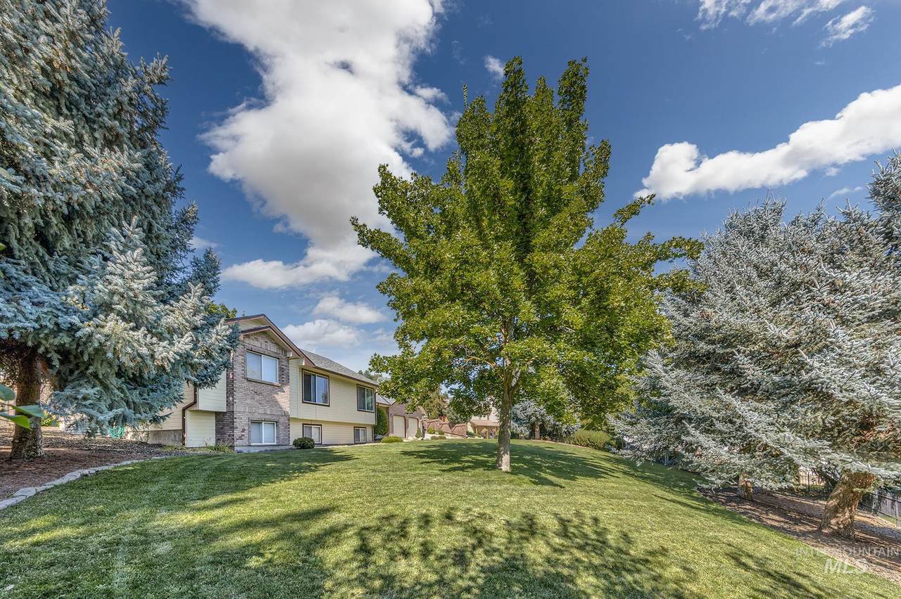 1745 Fairview Street - Photo 1