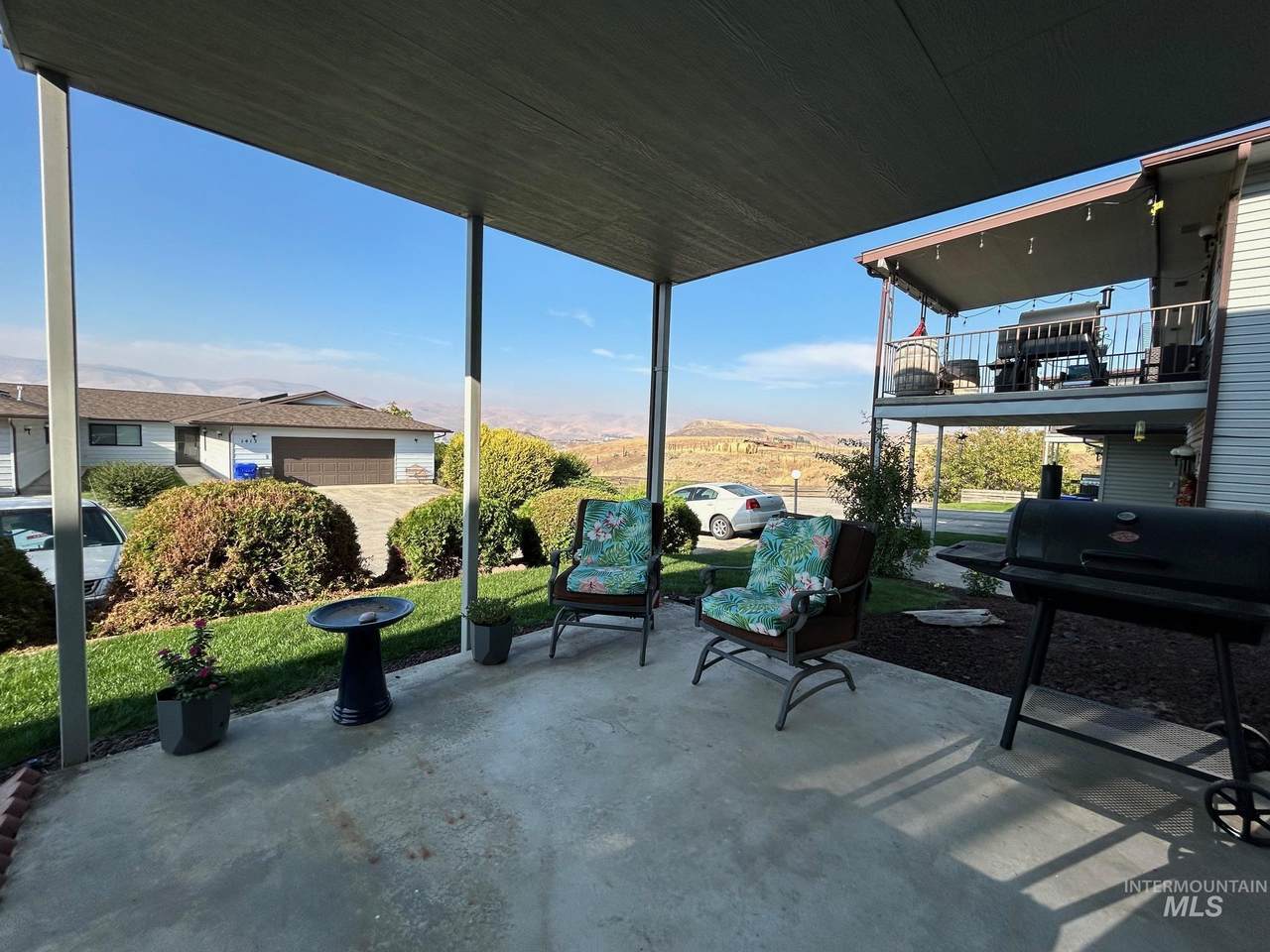 1425 29th Street - Photo 1
