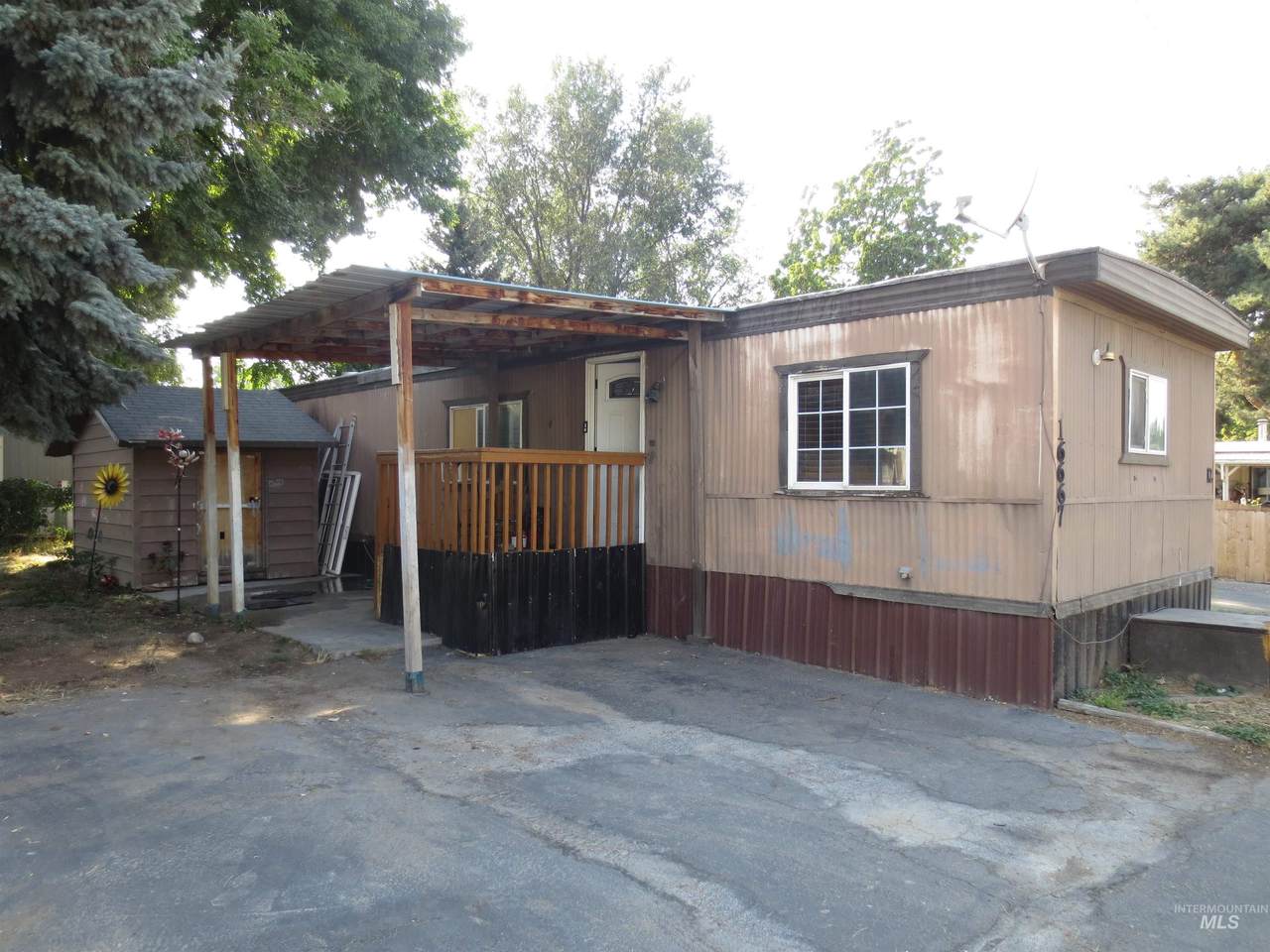 16667 Grand Pine Way - Photo 1