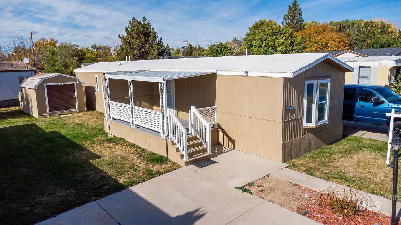 2263 Naclerio Ln - Photo 1