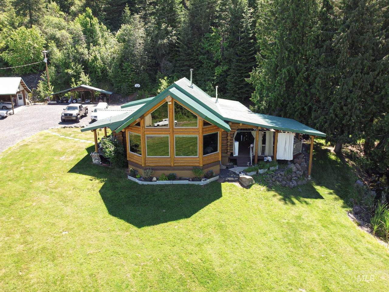 112 Three Forks Road - Photo 1