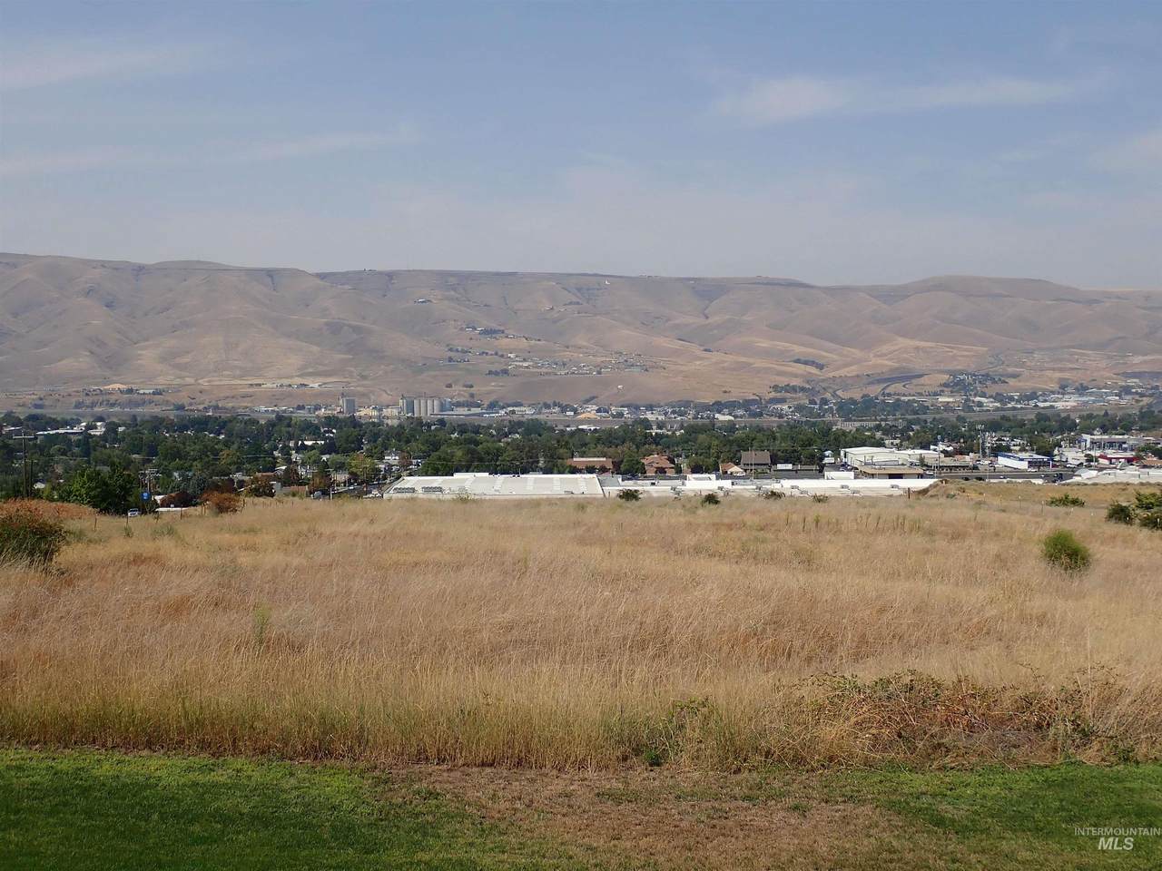 https://bt-photos.global.ssl.fastly.net/imls/1280_boomver_1_98933122-2.jpg