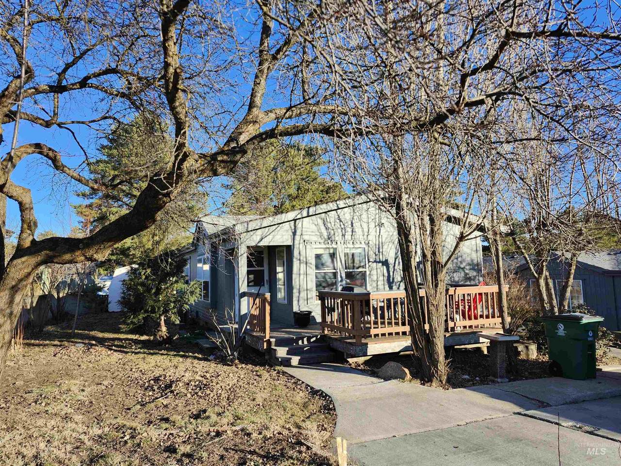 609 Almon #4008 - Photo 1