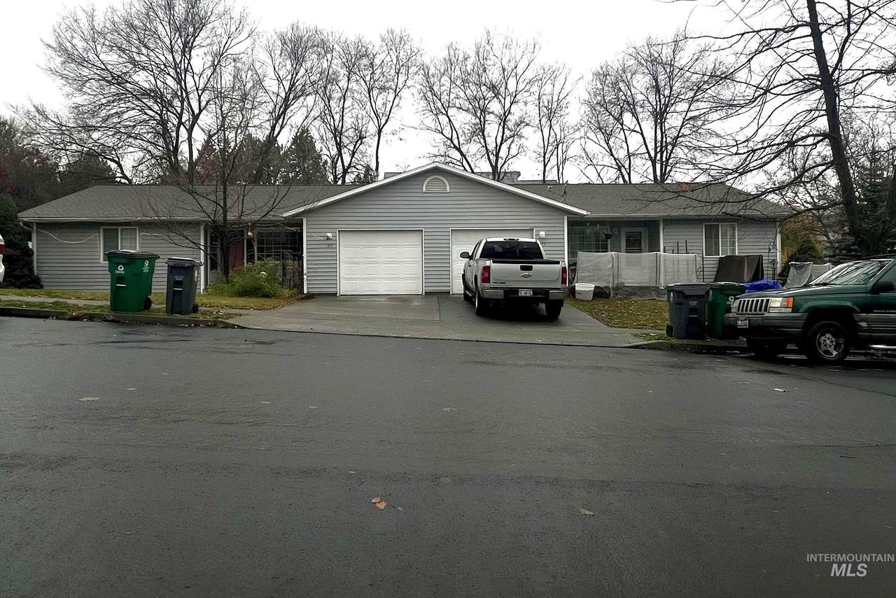 1575/1577 Northwood Drive - Photo 1