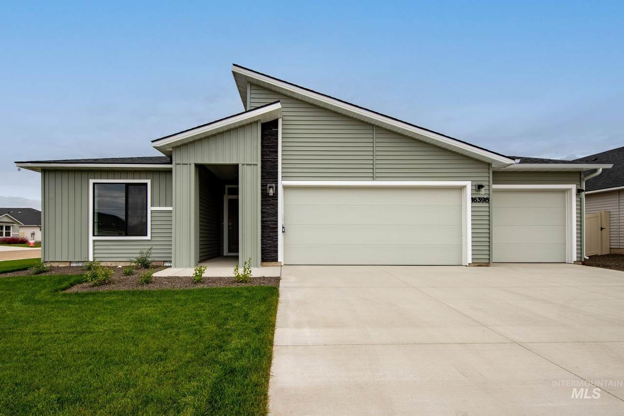 2734 Arroyo Vista Way - Photo 1