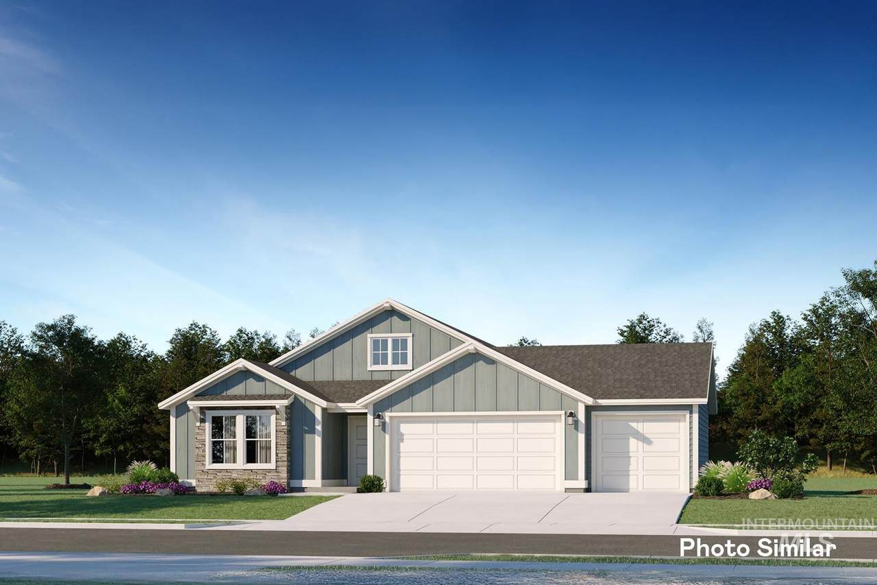 291 Avalena Ave - Photo 1
