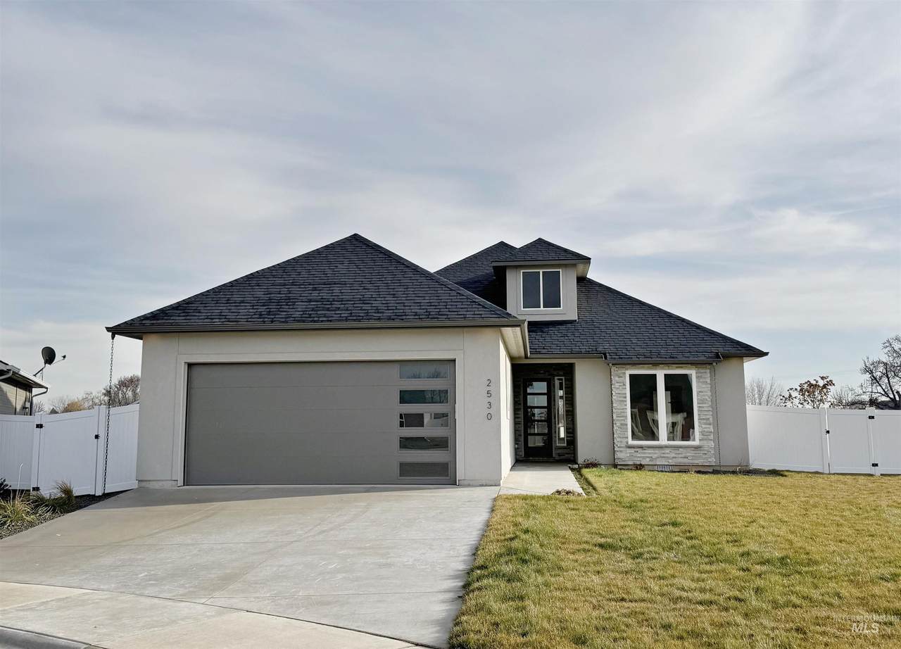 2530 Jane Ct - Photo 1