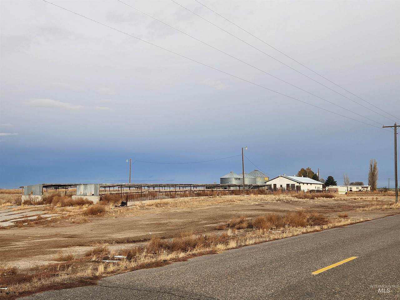 291 N 300 W - Photo 1
