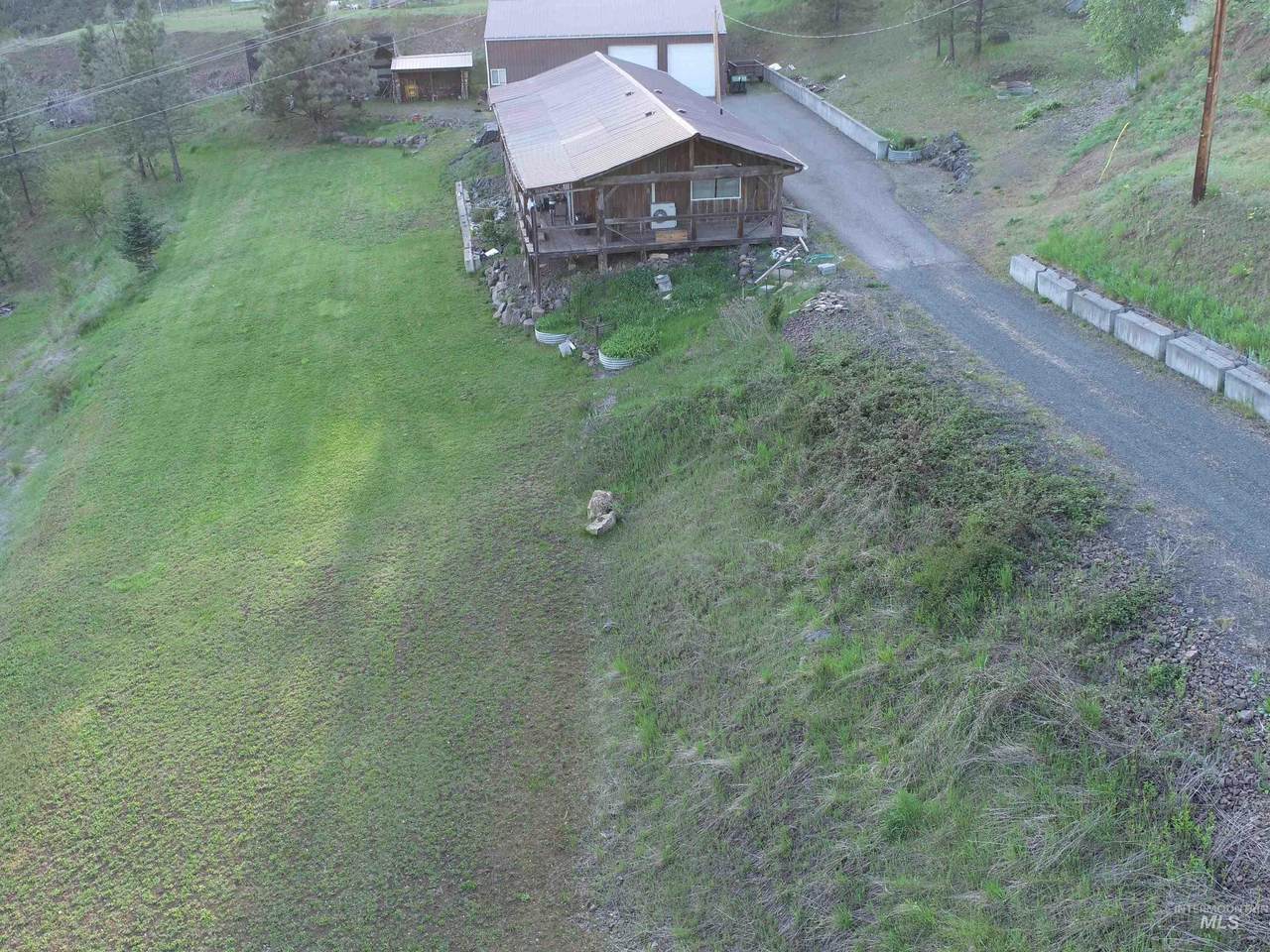 187 Adams Grade - Photo 1