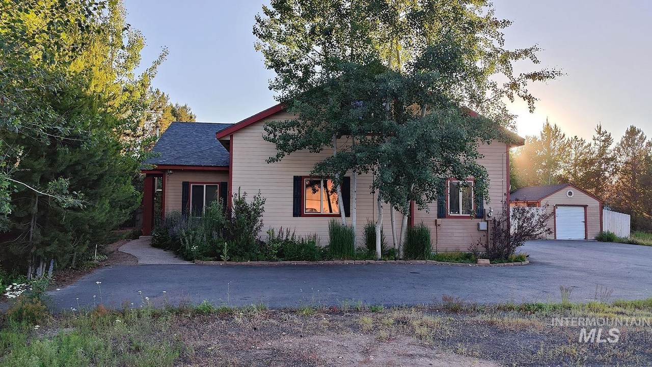 12931 Red Fir Rd - Photo 1