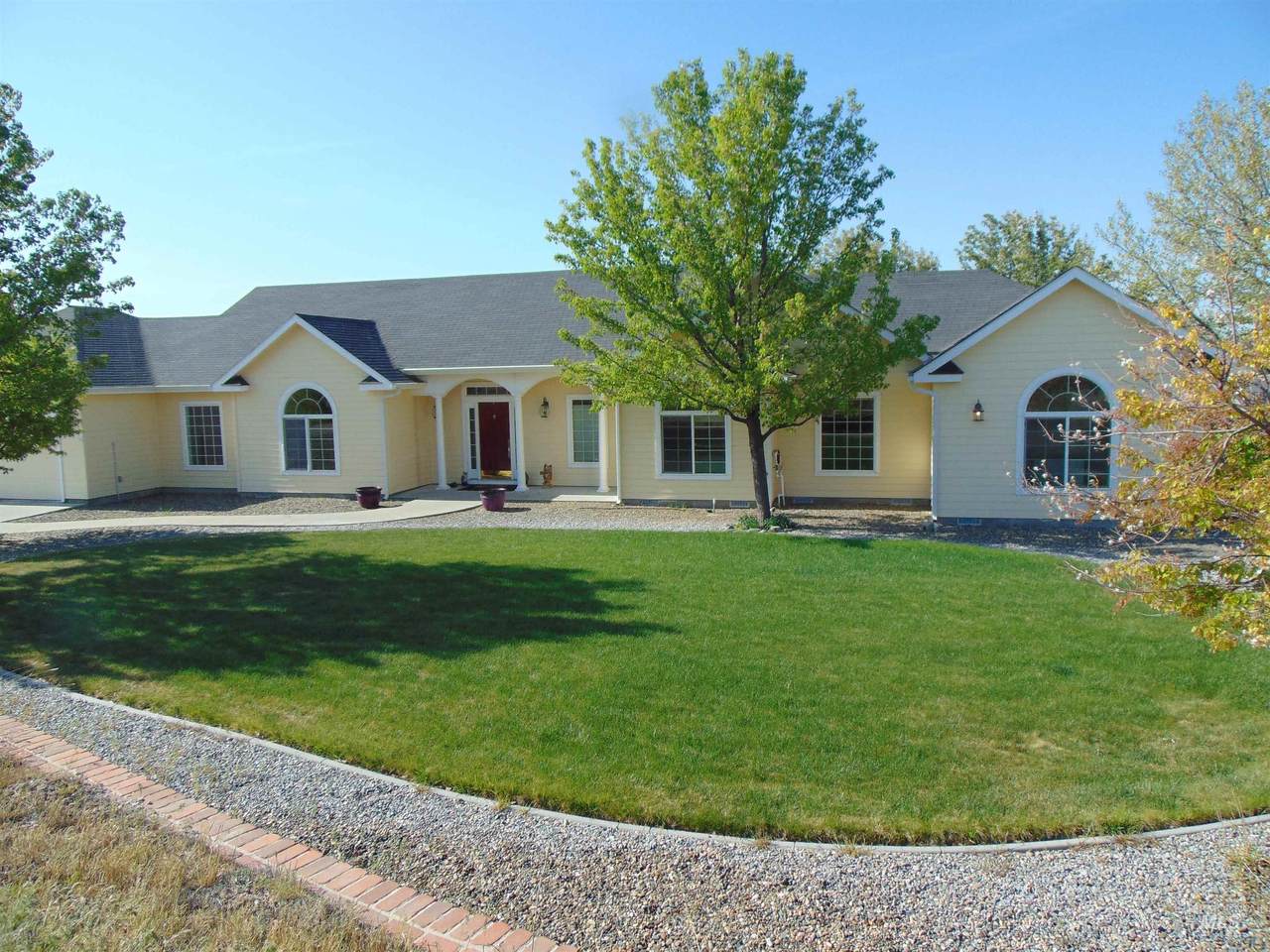 927 Haul Rd. - Photo 1