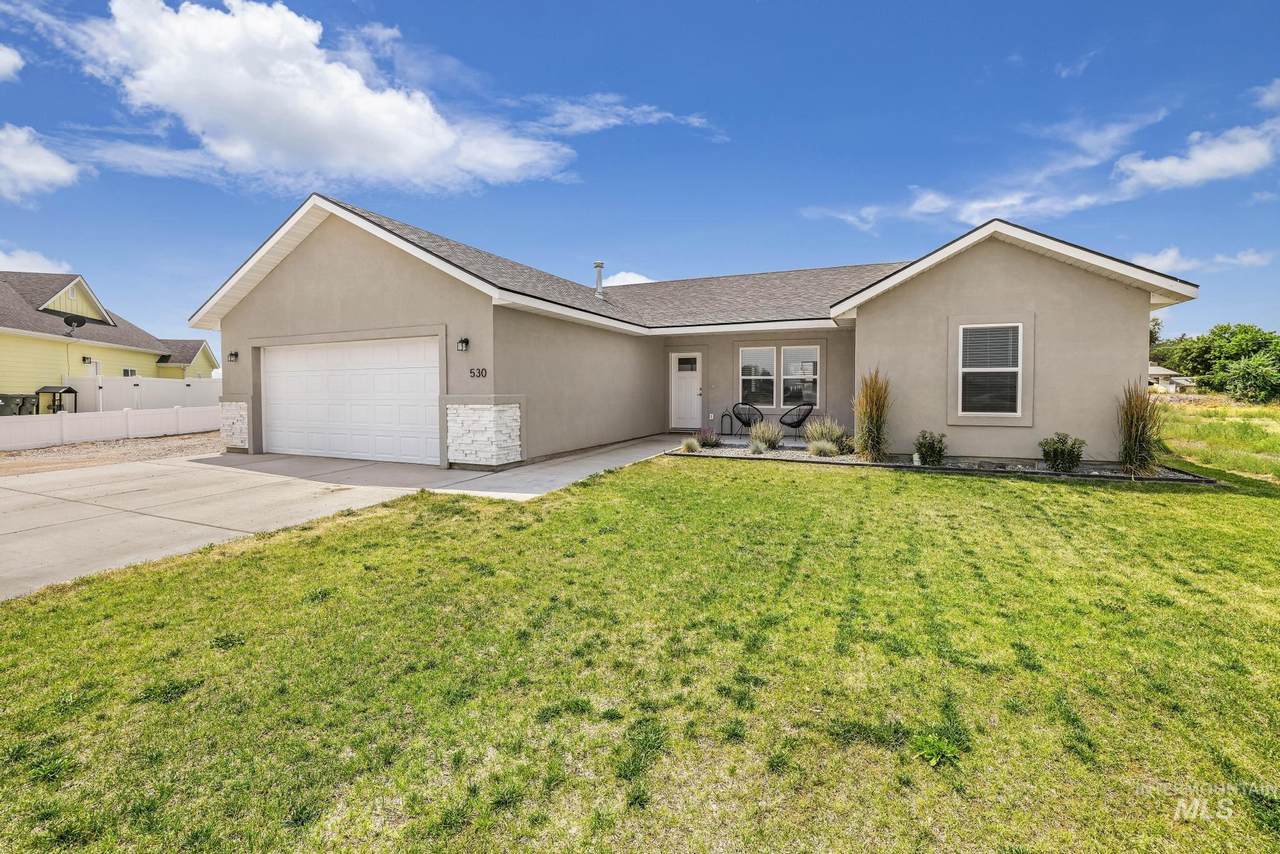 530 Biscotti Loop - Photo 1