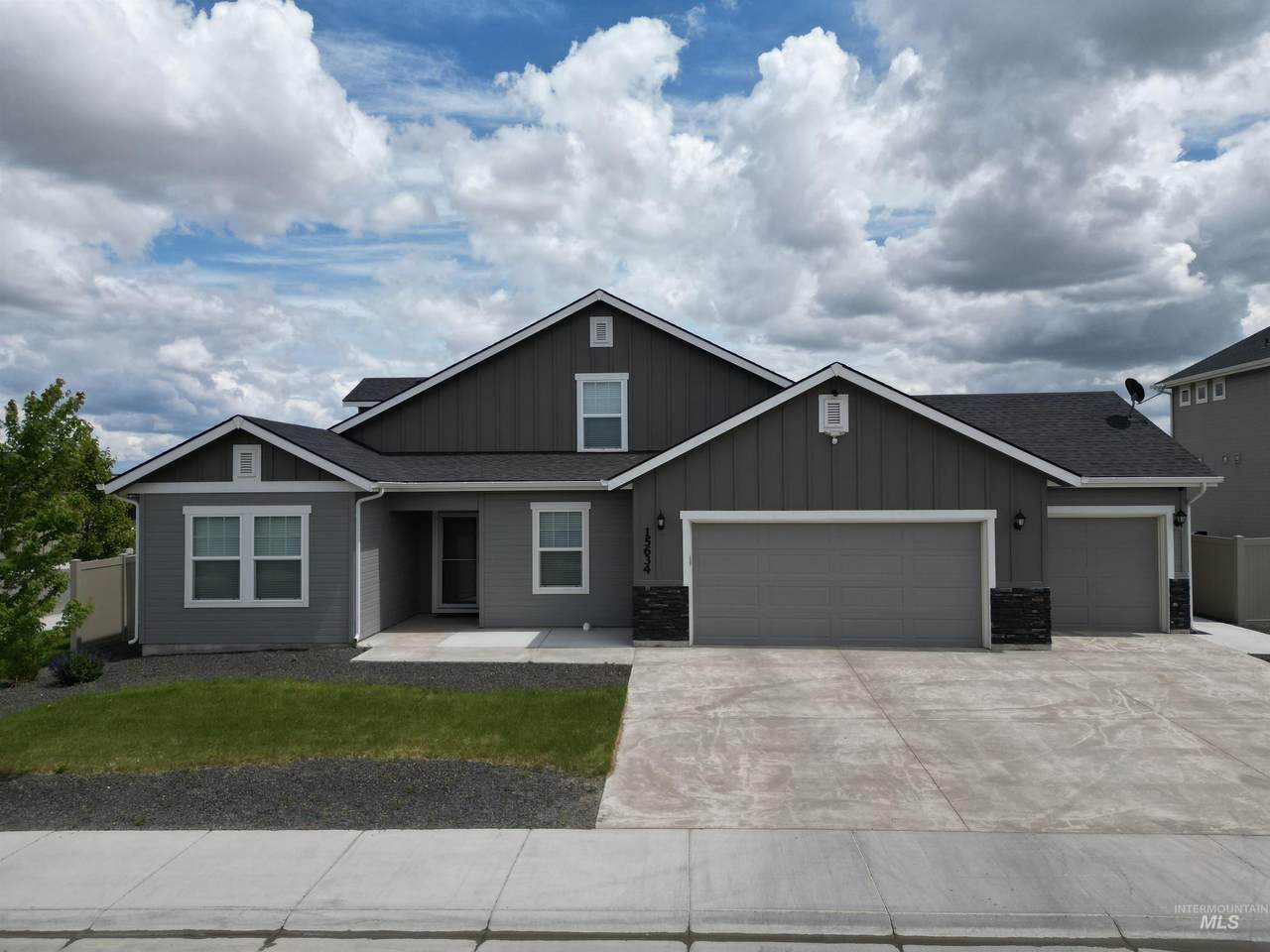 15634 N Shadow Cove - Photo 1