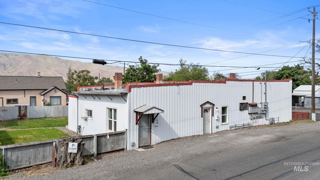 1156 13th St - Photo 1