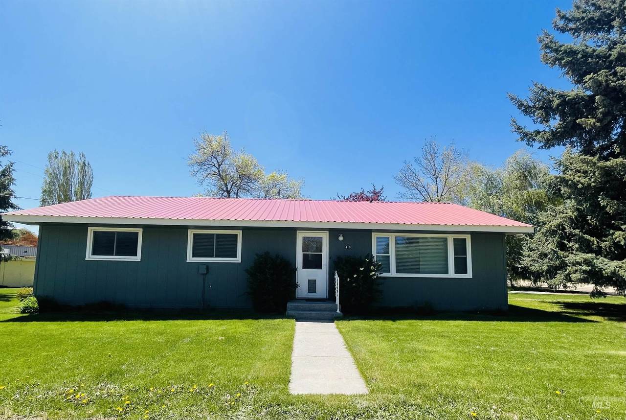 419 2nd St. - Photo 1
