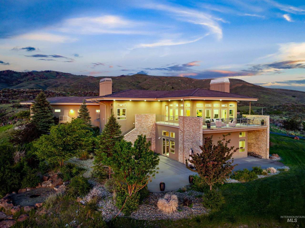 6329 Wildhorse Ln - Photo 1