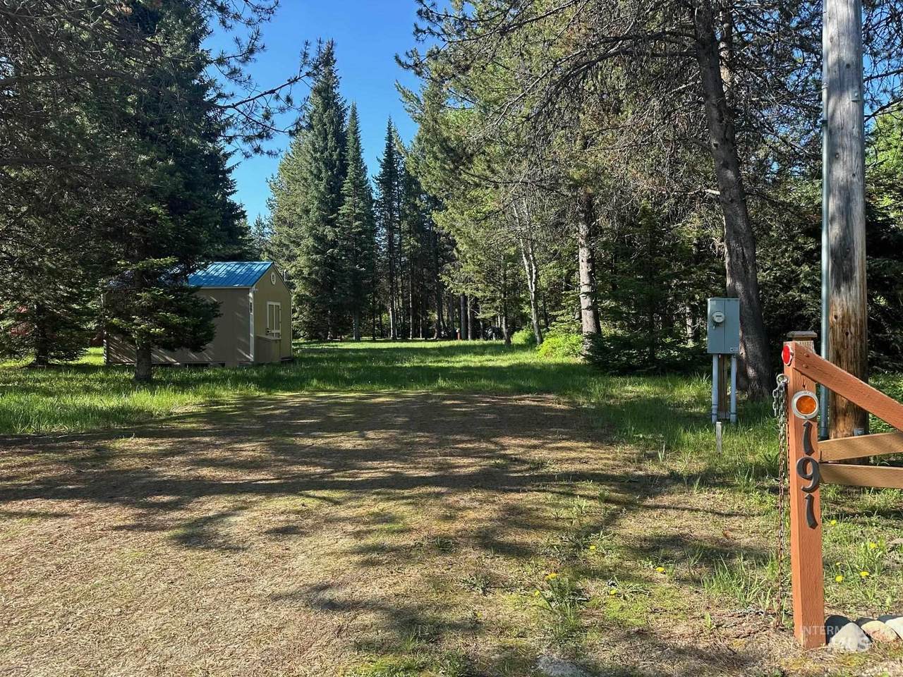 191 Wagon Wheel Ln - Photo 1