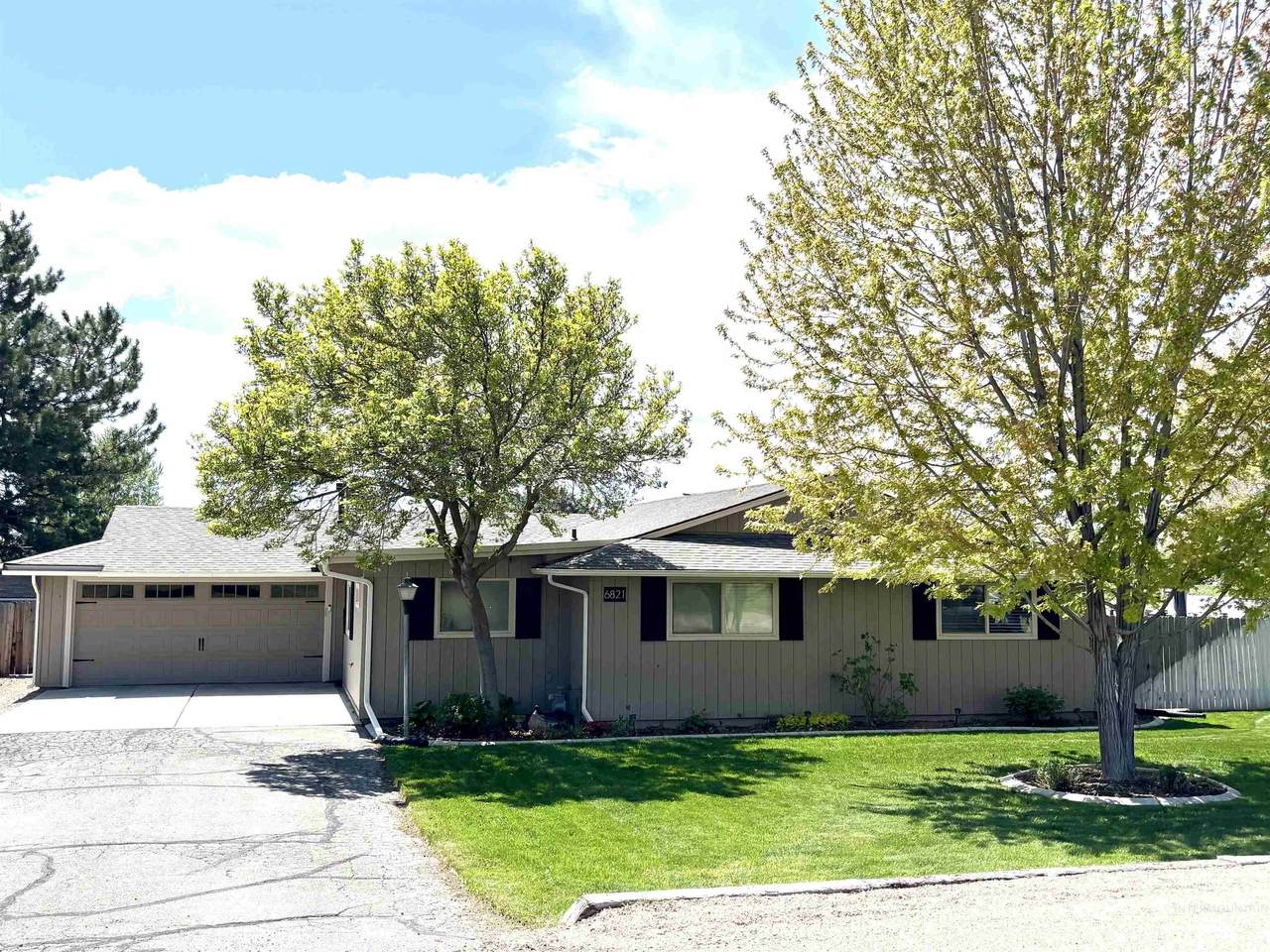 6821 Leisure Ln - Photo 1
