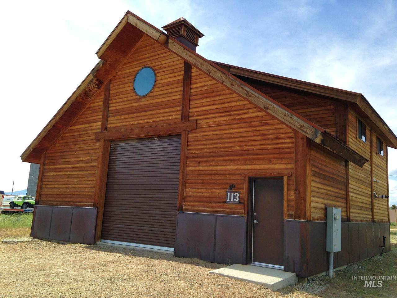 113 Poplar - Photo 1