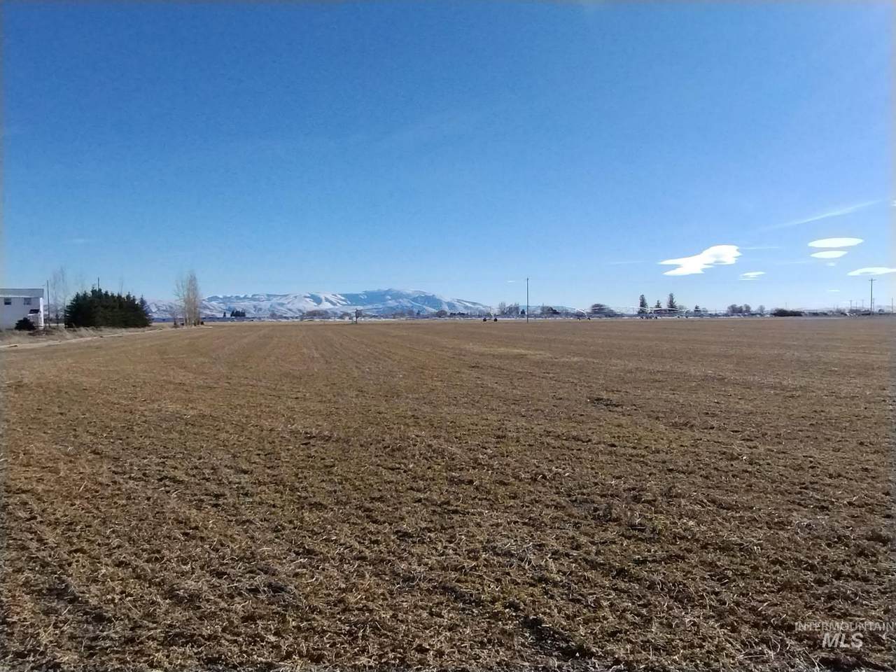 TBD 100 N - Photo 1