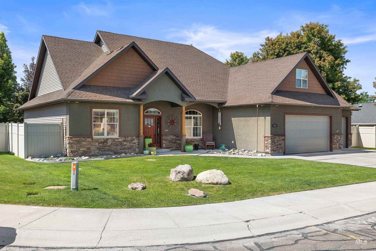 455 Coiner Cir - Photo 1