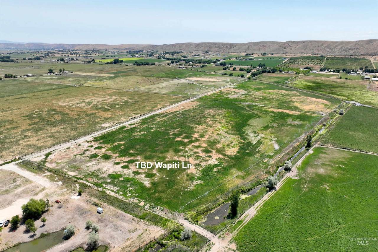 Tbd Wapiti Lane Lot 01 Block 02 - Photo 1
