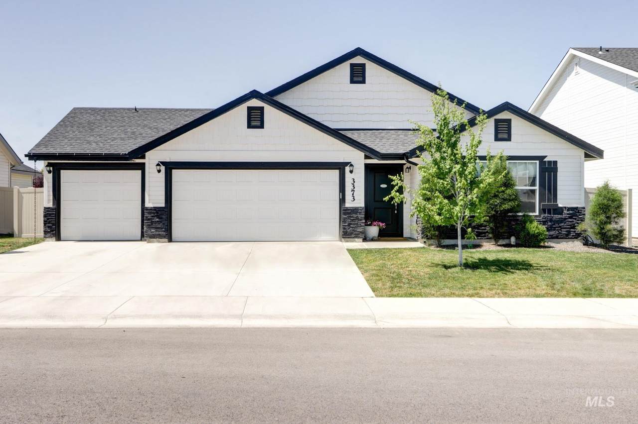 3373 S Rosa Parks Way - Photo 1