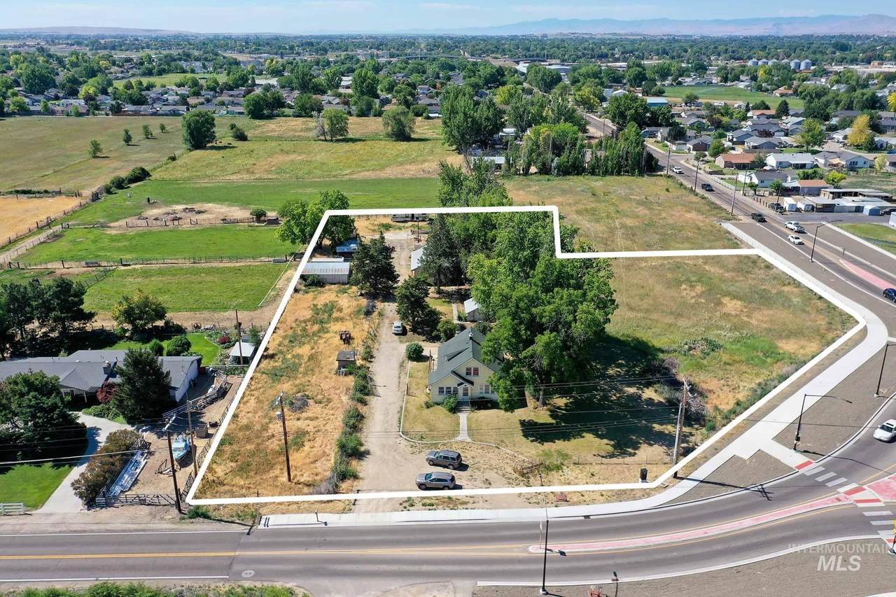 3123 Victory Road - Photo 1