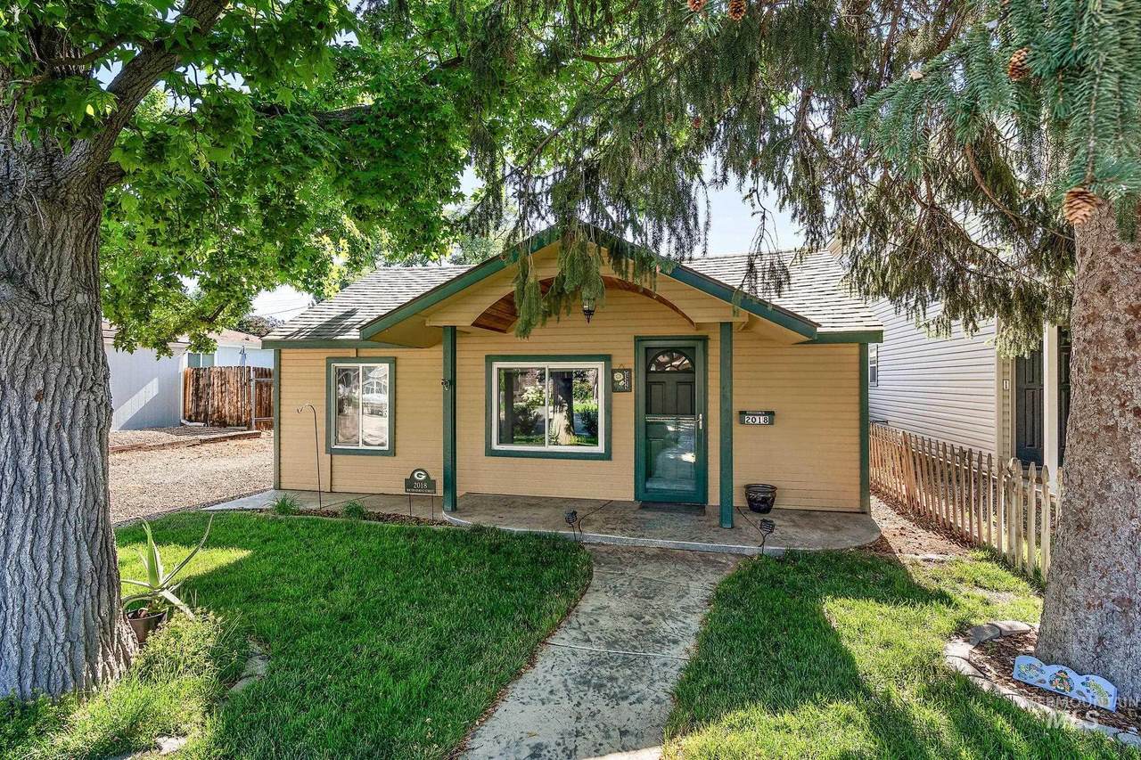 2018 S Hervey St - Photo 1