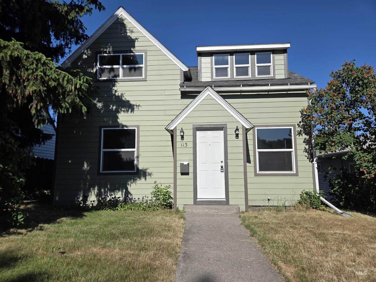 113 Jackson St - Photo 1