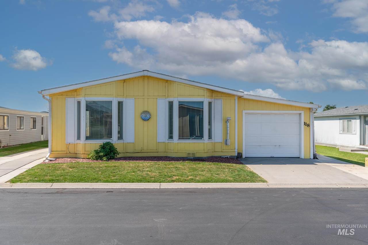 1907 Flamingo Ave - Photo 1