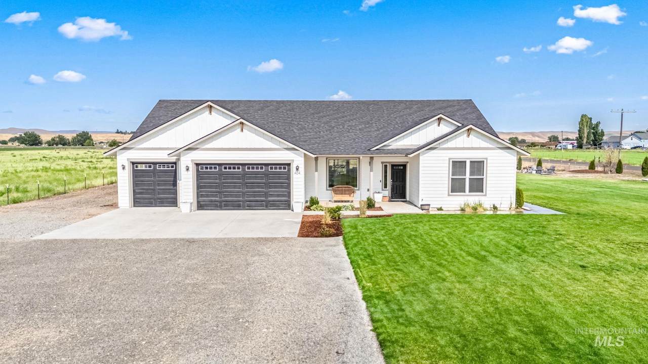 404 Clabby Rd - Photo 1