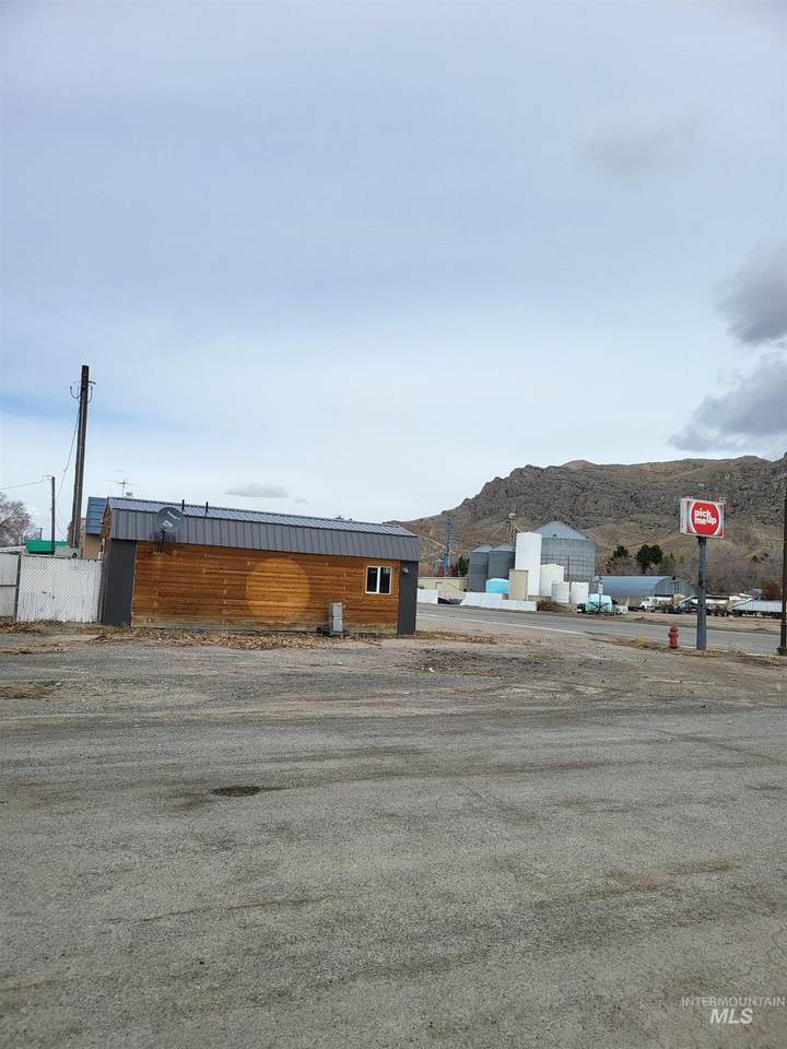 https://bt-photos.global.ssl.fastly.net/imls/1280_boomver_1_98955284-2.jpg