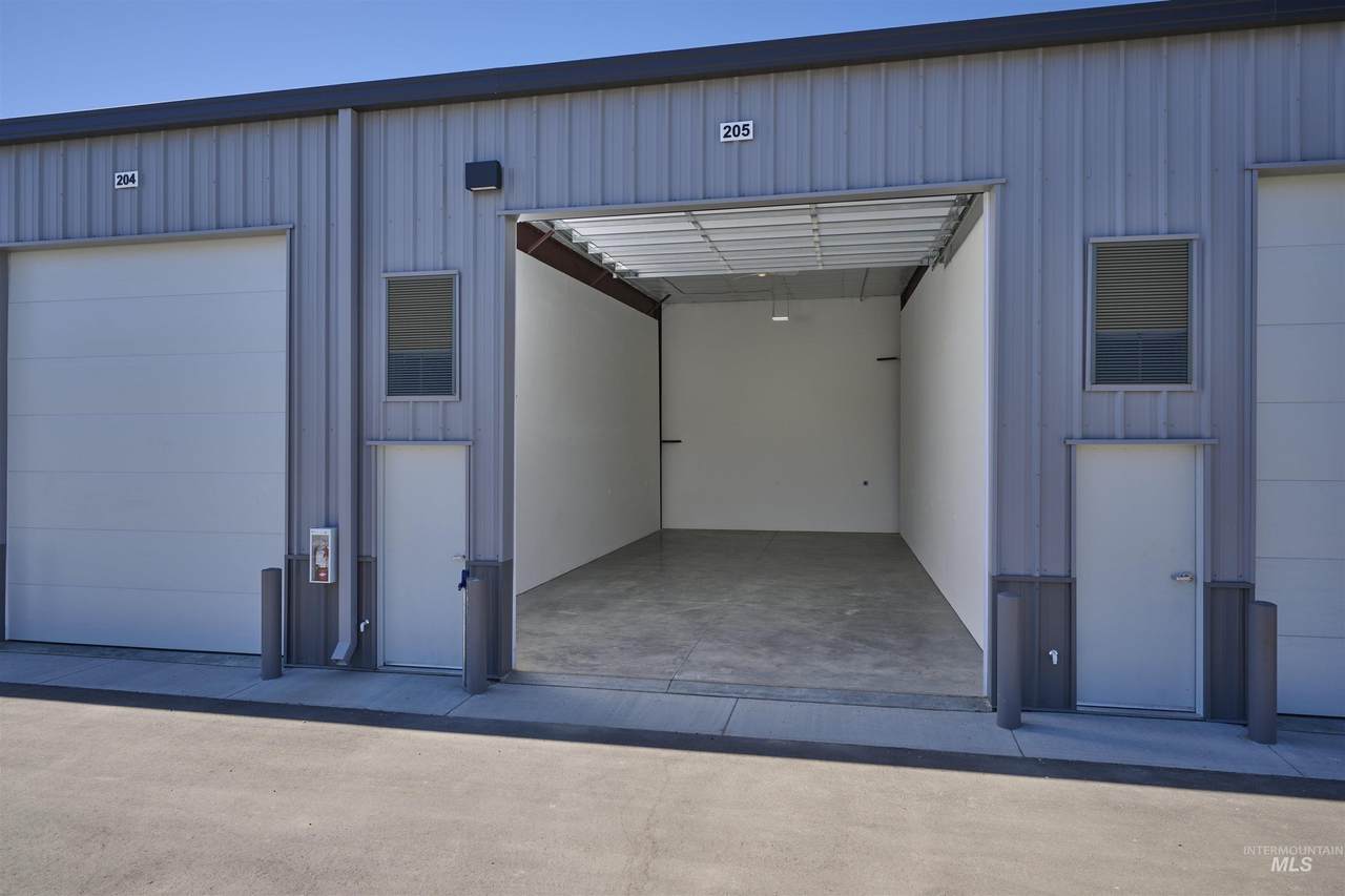 8323 Moon Valley Rd. - Photo 1
