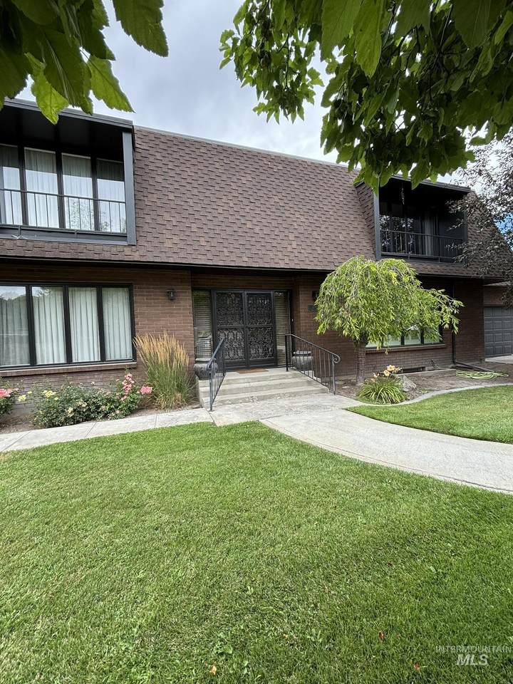 2140 Daven Place - Photo 1