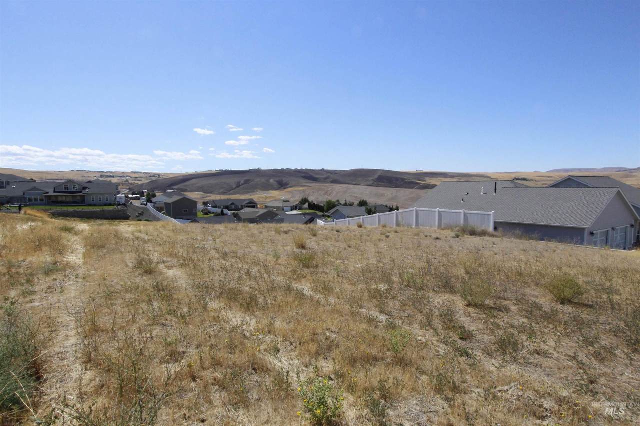 2230 Deer Pointe Dr. - Photo 1