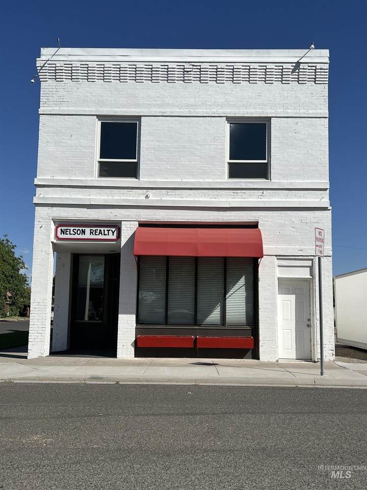 200 3rd Avenue East - Photo 1