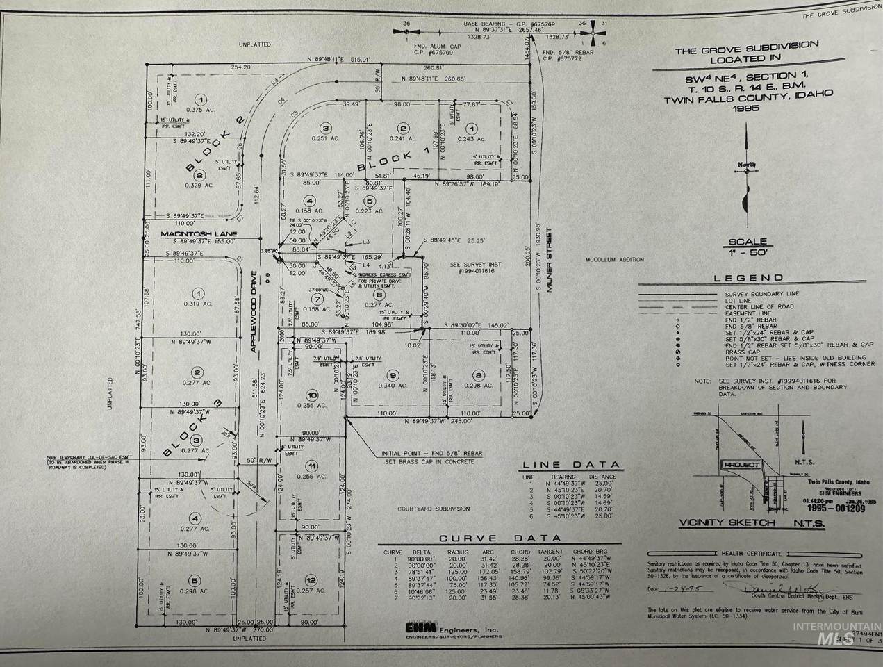 939 Applewood Drive - Photo 1