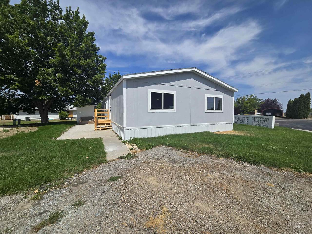 198 South Hills Road - Photo 1