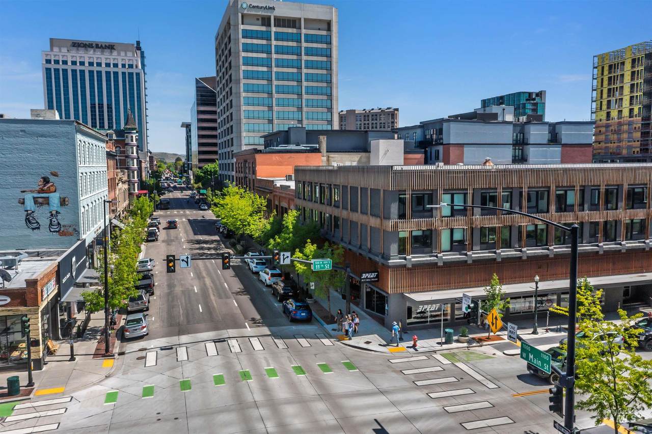 1019 Main Street - Photo 1