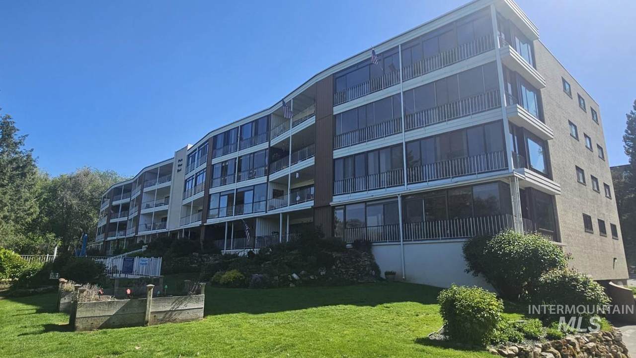 3100 Crescent Rim Dr - Photo 1