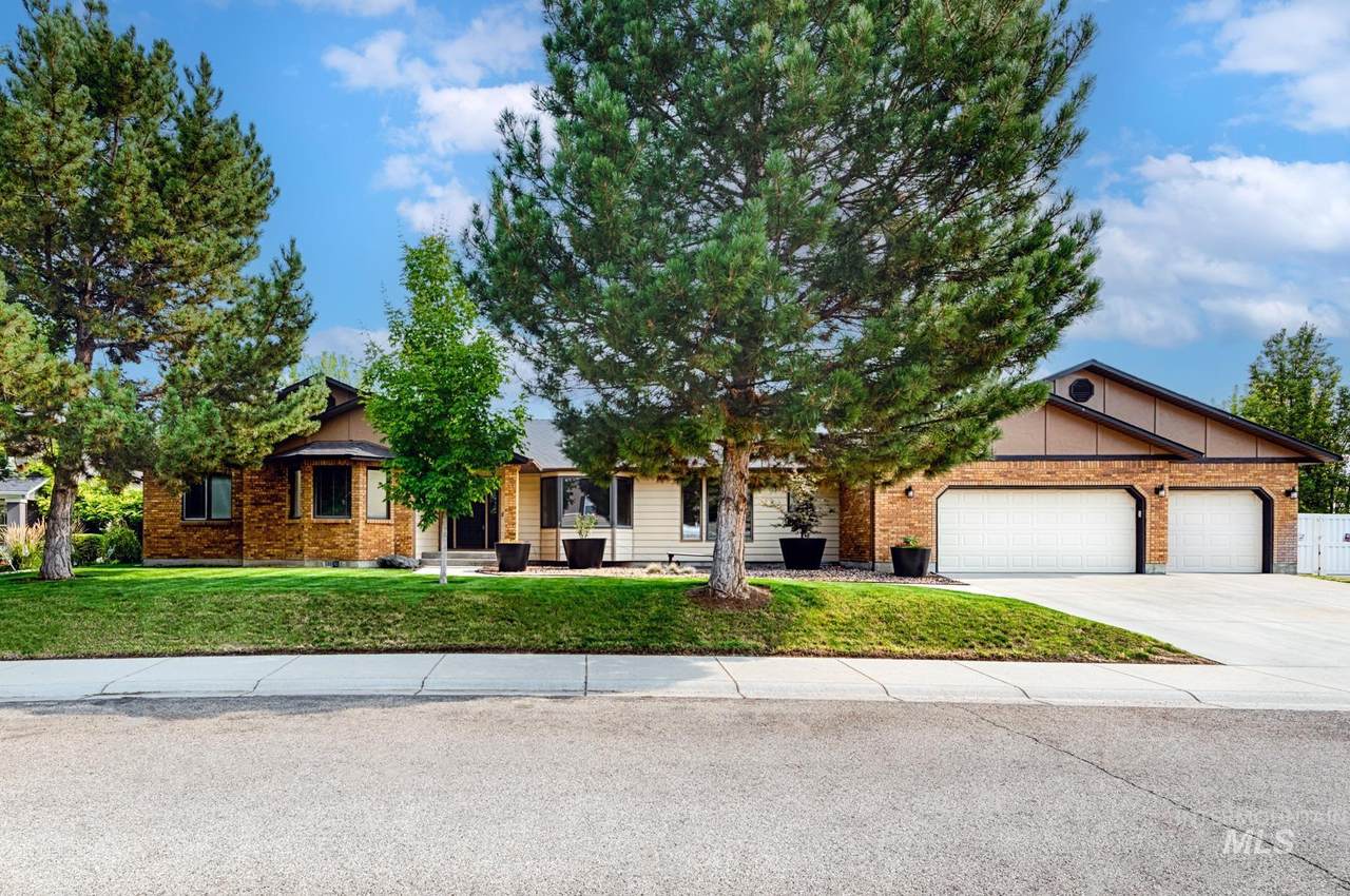 1276 Cambrick Dr - Photo 1