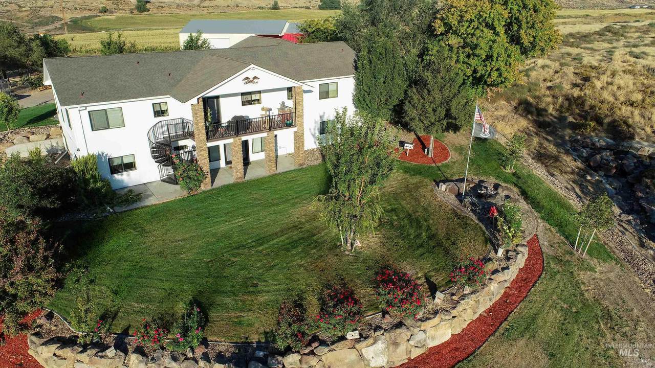 4010 Elmore Rd - Photo 1