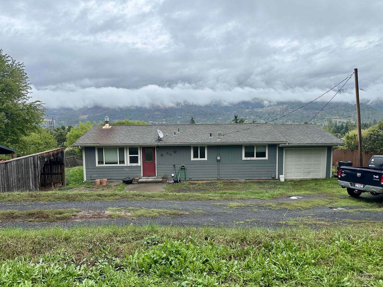 213 Larch Road - Photo 1