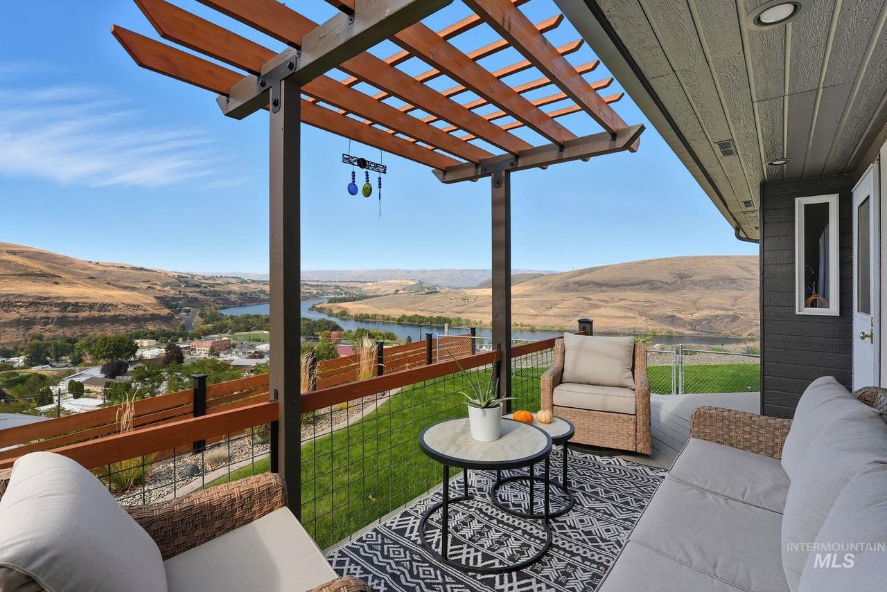 601 Quarry Road - Photo 1